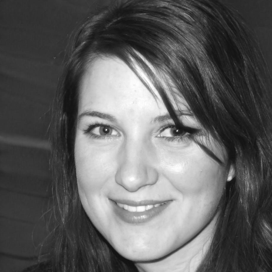 Andreea Popescu, coordonator educație financiară avorialunthos